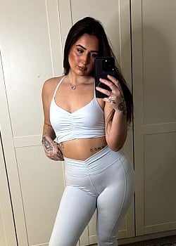 Kayleigh Barlow